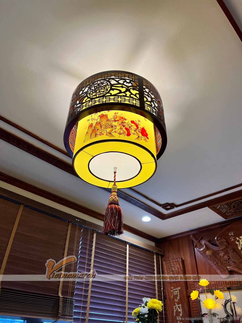 Lắp đặt đèn trần trang trí phòng thờ gỗ hương DG10 tại Quảng Ninh > Đèn treo ở vị trí phù hợp với phong thủy phòng thờ