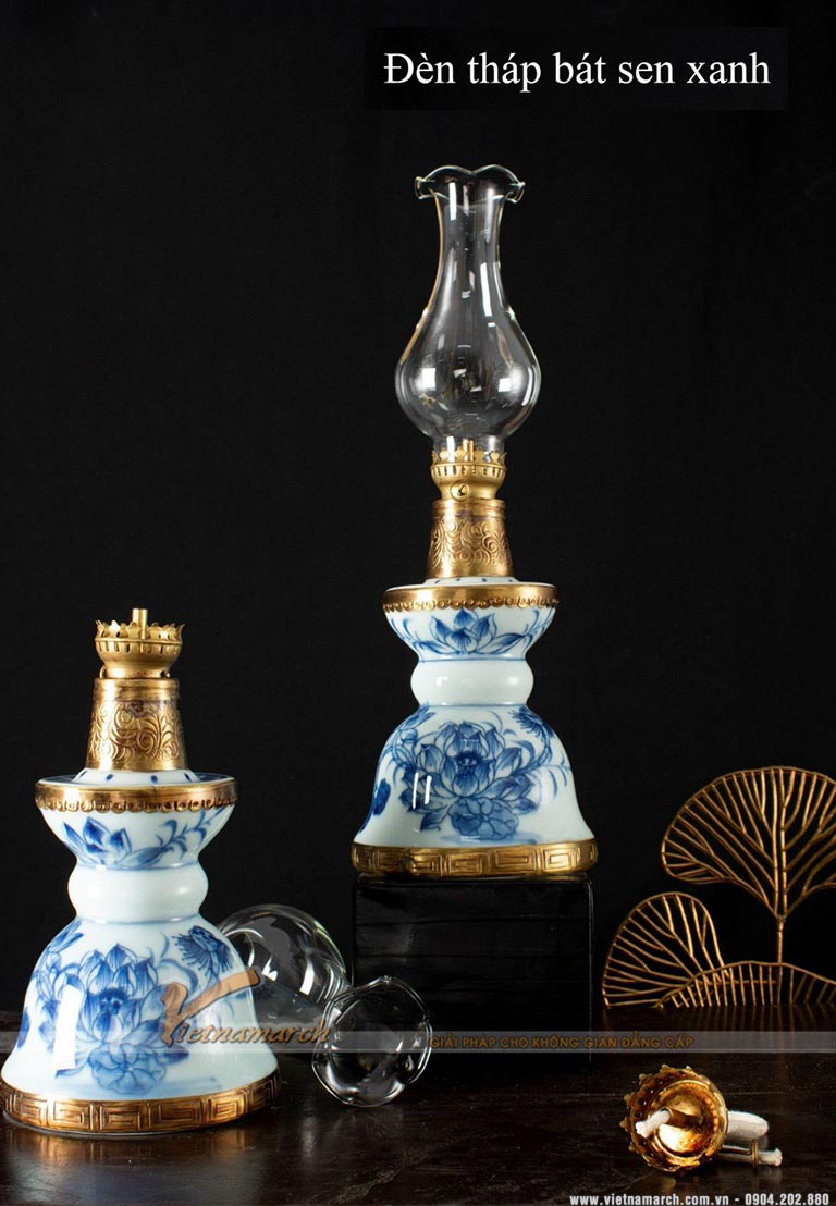 Các mẫu đèn dầu trên bàn thờ đẹp mang giá trị văn hóa Việt