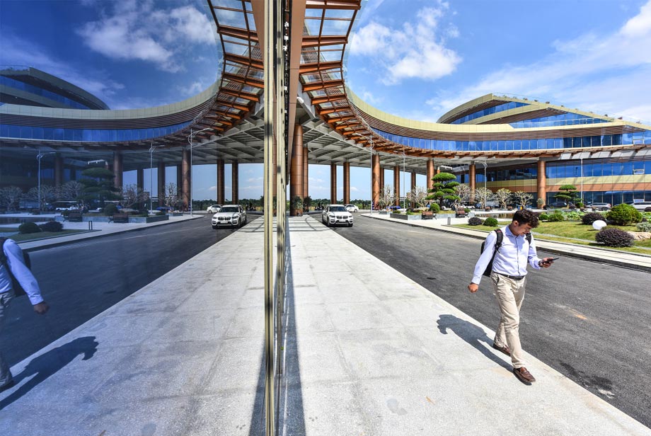 Trung tâm đổi mới sáng tạo quốc gia Hòa Lạc với mức đầu tư 750 tỷ đồng > https://vietnamarch.com.vn/bk-theme/uploads/2023/11/trung-tam-doi-moi-sang-tao-quoc-gia-hoa-lac-voi-muc-dau-tu-750-ty-dong-5.jpg