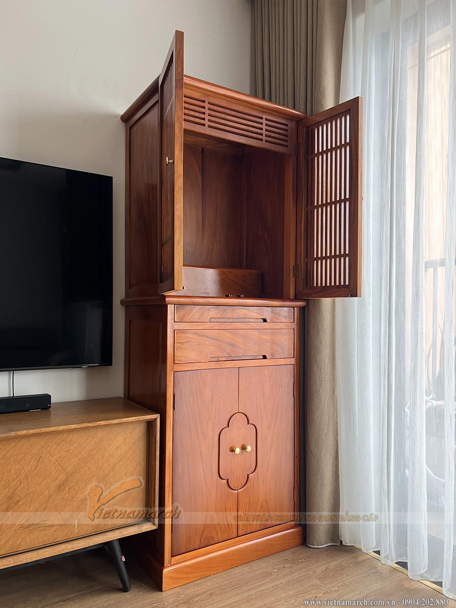 Cách bảo vệ bàn thờ khỏi âm khí khi gần khu vực đất thấp hoặc ao hồ > Cách bảo vệ bàn thờ khỏi âm khí khi gần khu vực đất thấp hoặc ao hồ