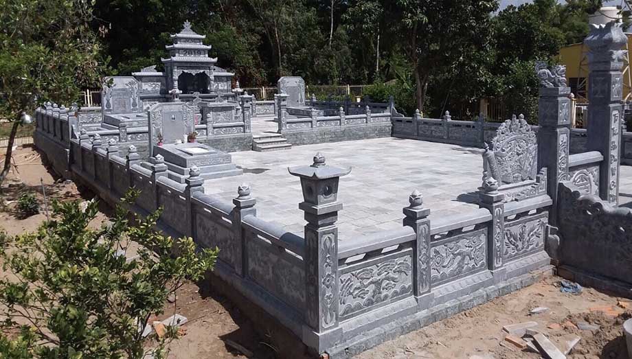 Cách chọn vị trí xây lăng mộ chuẩn phong thủy > Cách chọn vị trí xây lăng mộ chuẩn phong thủy