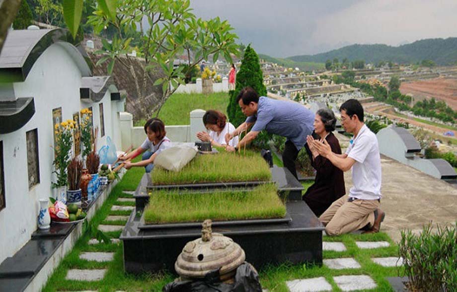 Cách chọn vị trí xây lăng mộ chuẩn phong thủy > Cách chọn vị trí xây lăng mộ chuẩn phong thủy