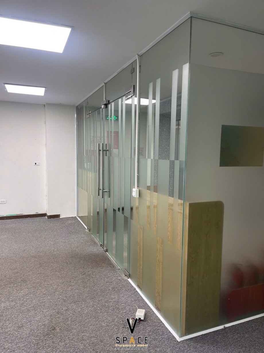 Thi công cải tạo văn phòng tại tầng 3 tòa nhà 11 ngõ 90 Khuất Duy Tiến > Cải tạo văn phòng tại tầng 3 tòa nhà 11 ngõ 90 Khuất Duy Tiến