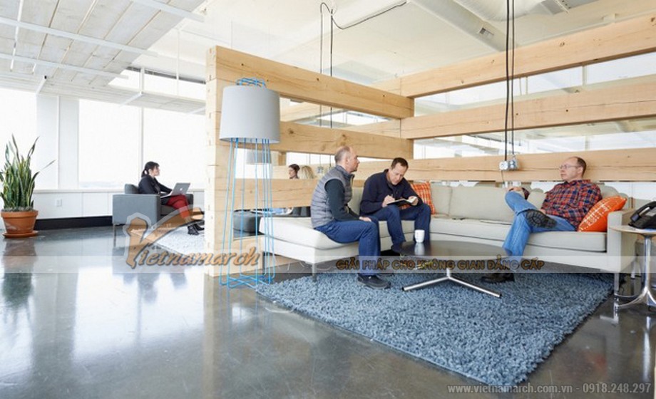 4 gợi ý thiết kế văn phòng giúp mở rộng không gian > Vách ngăn bằng gỗ là một ý tưởng độc đáo trong nội thất văn phòng