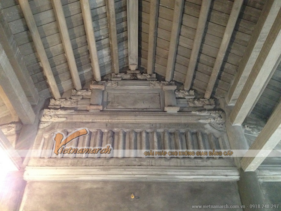 Thiết kế và thi công nhà thờ 5 gian họ Đặng tại Hải Hậu – Nam Định > Cột kèo, giầm xà được làm bằng bê tông côt thép sau đó sẽ sơn giả gỗ