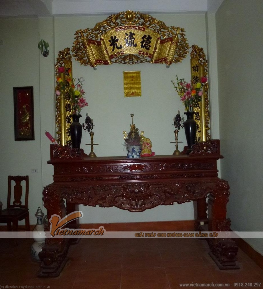 Những mẫu bàn thờ án gian chạm khắc tinh xảo > Những mẫu bàn thờ án gian chạm khắc tinh xảo