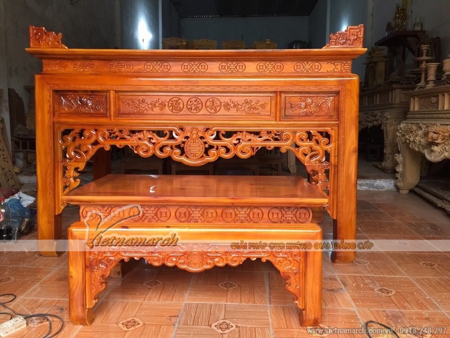 Điểm danh những mẫu bàn thờ truyền thống sang trọng > Điểm danh những mẫu bàn thờ truyền thống sang trọng
