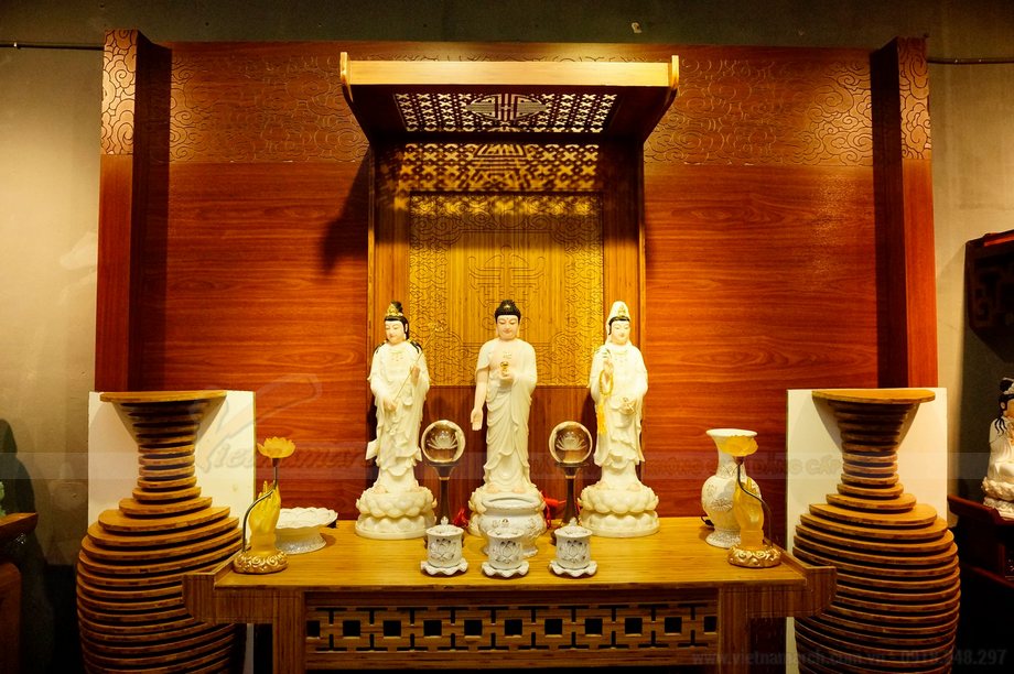 Những điều cần biết về bàn thờ Thần Phật và ông bà? Cách bài trí như thế nào? > Những điều cần biết về bàn thờ Thần Phật 