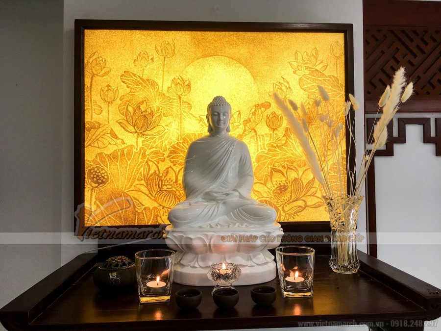 Sắp xếp bàn thờ tam cấp thờ Phật và gia tiên sao cho đúng?