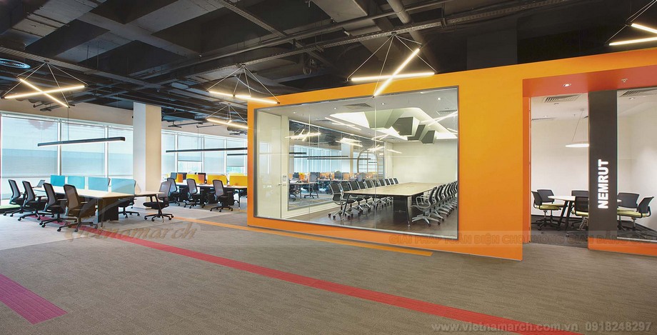 Thiết kế không gian làm việc chung coworking space năng động với sự pha trộn màu sắc độc nhất > Thiết kế khu vực phòng họp trong văn phòng của không gian lam việc chung cowoking space