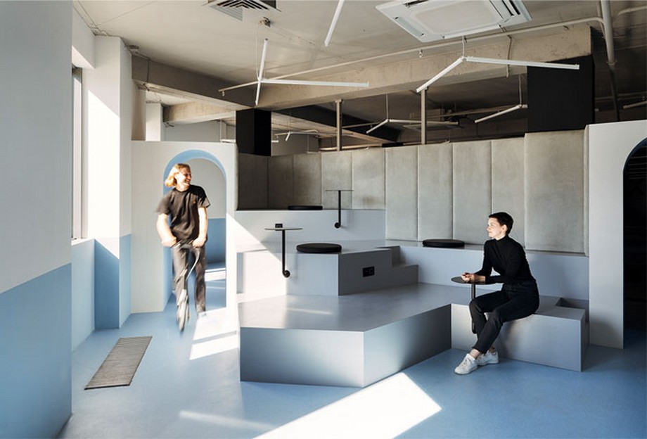 39 ý tưởng trang trí nội thất văn phòng đẹp > Ý tưởng trang trí nội thất khu vực họp nhóm với tông màu xanh và xám đẹp