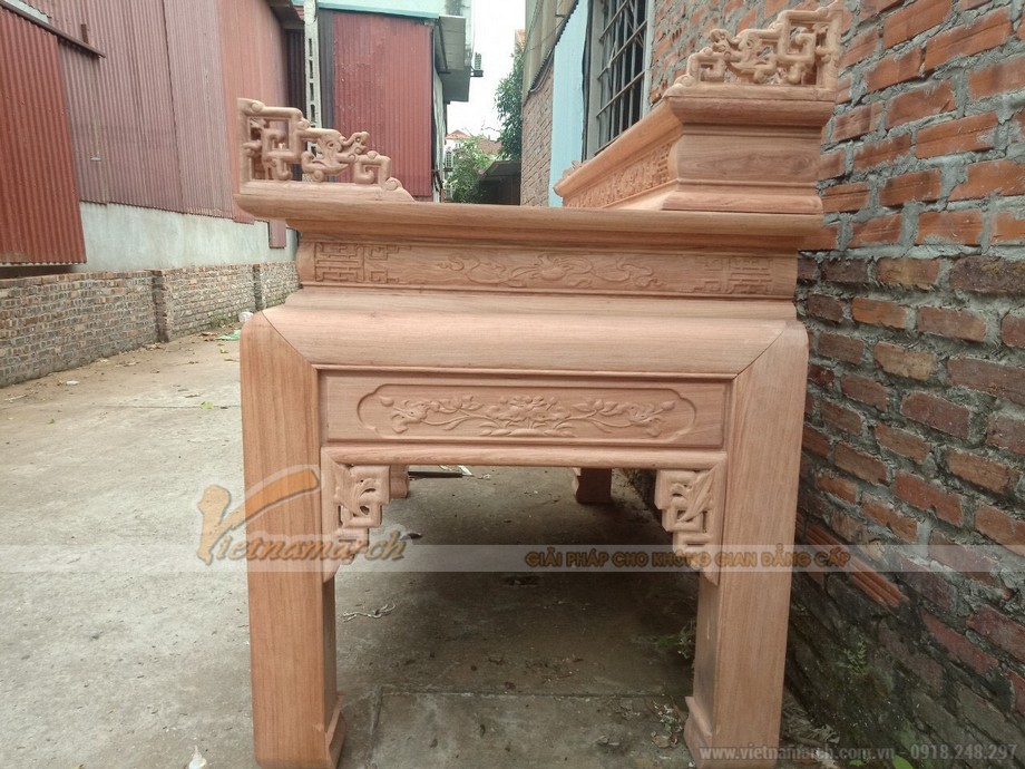 Làm mộc bàn thờ cấp 2 cho khách đặt đóng theo thiết kế tại Quảng Ninh > 