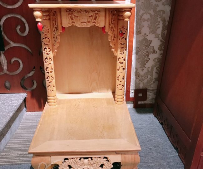 Bán bàn thờ thần tài cho cửa hàng tại Nguyễn Phong Sắc Cầu Giấy Hà Nội
