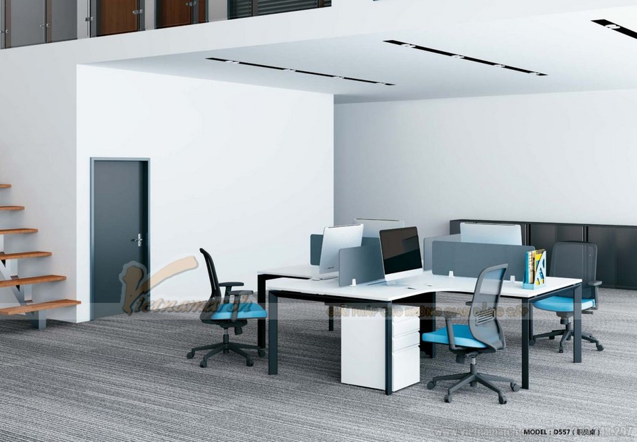 Mẫu bàn làm việc D557 hiện đại, đa năng cho không gian nội thất văn phòng > Mẫu bàn làm việc D557 hiện đại, đa năng lắp ghép thành cụm 4 bàn hình dấu + cho không gian nội thất văn phòng