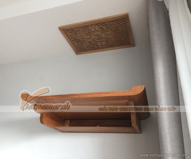 Bán bàn thờ treo tường gỗ gõ màu trần, kích thước 48×81 chung cư Gamuda Garden Hoàng Mai