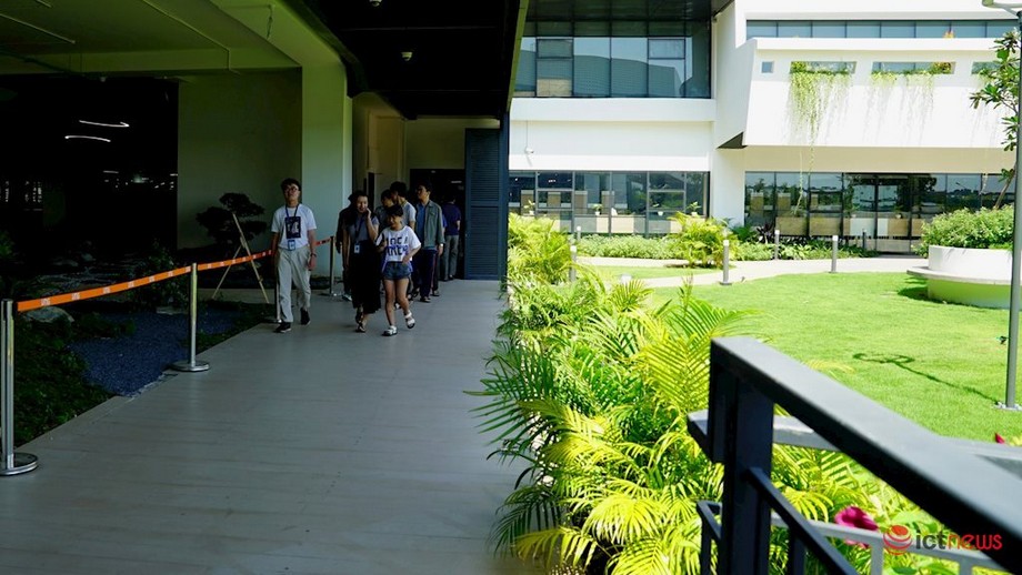 Thiết kế nội thất văn phòng công ty công nghệ VNG Campus > Thiết kế nội thất văn phòng công ty công nghệ VNG Campus