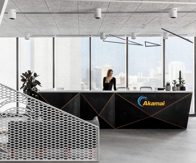 Mẫu thiết kế nội văn phòng theo phong cách retro – Công ty Akamai
