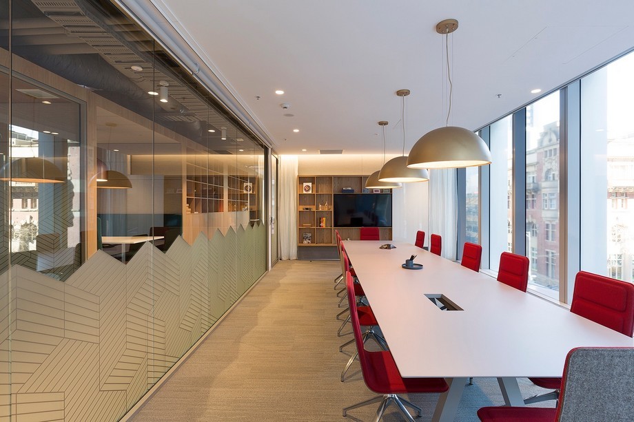 Đừng bỏ lỡ 55 mẫu thiết kế phòng họp đẹp, chuyên nghiệp > Sáng tạo cùng nội thất phòng họp hiện đại, tiện nghi