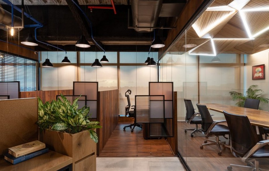 thiết kế nội thất văn phòng lấy cảm hứng từ vật liệu gỗ tự nhiên