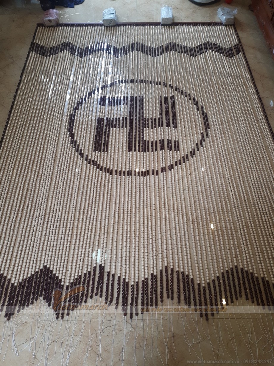 Rèm hạt che phòng thờ