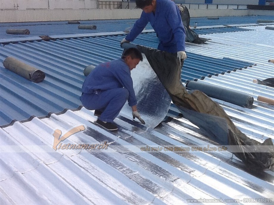 Các giải pháp chống nóng cho tường, mái nhà > Giải pháp chống nóng cho mái tôn với vật liệu cách nhiệt