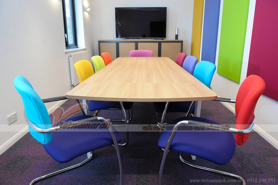 Màu sắc trong thiết kế văn phòng ảnh hưởng đến hiệu suất làm việc như thế nào > Màu sắc trong thiết kế văn phòng