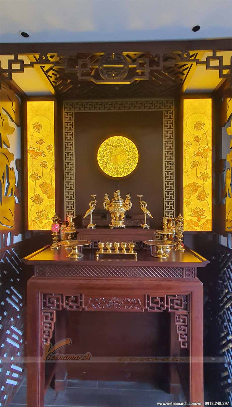 Bàn thờ gỗ gụ 1m17 tại chung cư Long Biên