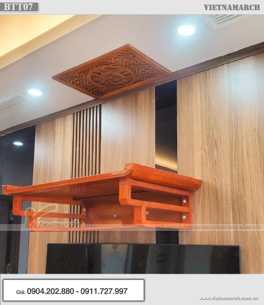 Mẫu bàn thờ treo tường gỗ gõ hiện đại tại chung cư Mỹ Đình Pearl